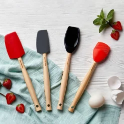 Le Creuset Craft Medium Silicone Spatula - Flint