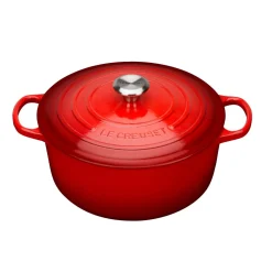 Le Creuset Signature Cast Iron 26cm Round Casserole - Cerise