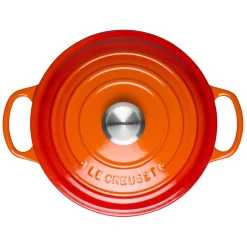 Le Creuset Signature Cast Iron 26cm Round Casserole - Volcanic
