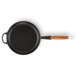 Le Creuset Signature Cast Iron 24cm Frying Pan - Satin Black