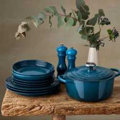 Le Creuset Signature Cast Iron 24cm Round Casserole - Deep Teal
