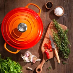 Le Creuset Signature Cast Iron 26cm Round Casserole - Volcanic