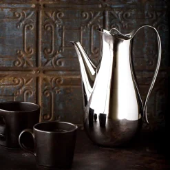 Robert Welch Drift 18 | 10 Mirror Polished Stainless Steel 1 Litre Coffee Pot
