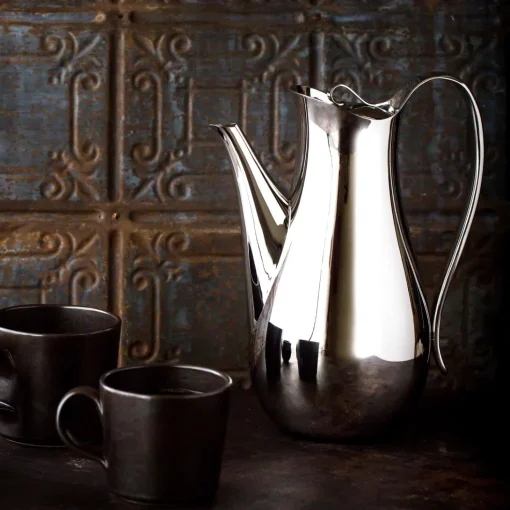 Robert Welch Drift 18 | 10 Mirror Polished Stainless Steel 2 Litre Coffee Pot